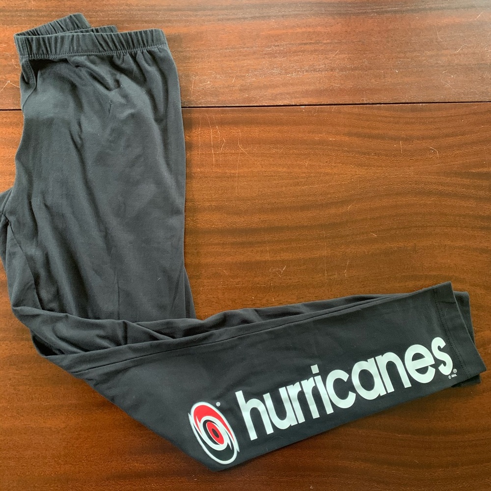 Brand New Women’s Carolina Hurricanes Leggings